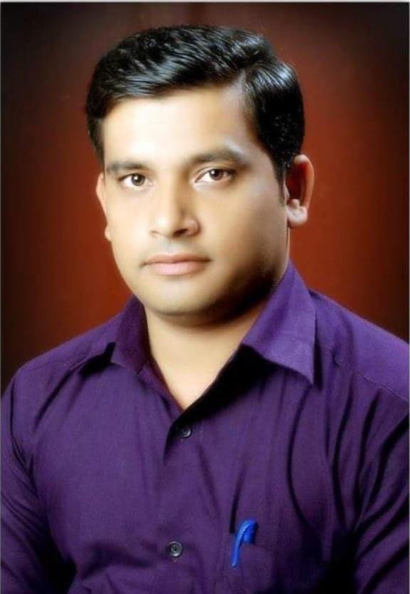 श्री  रविंद्र सुरेश गावित