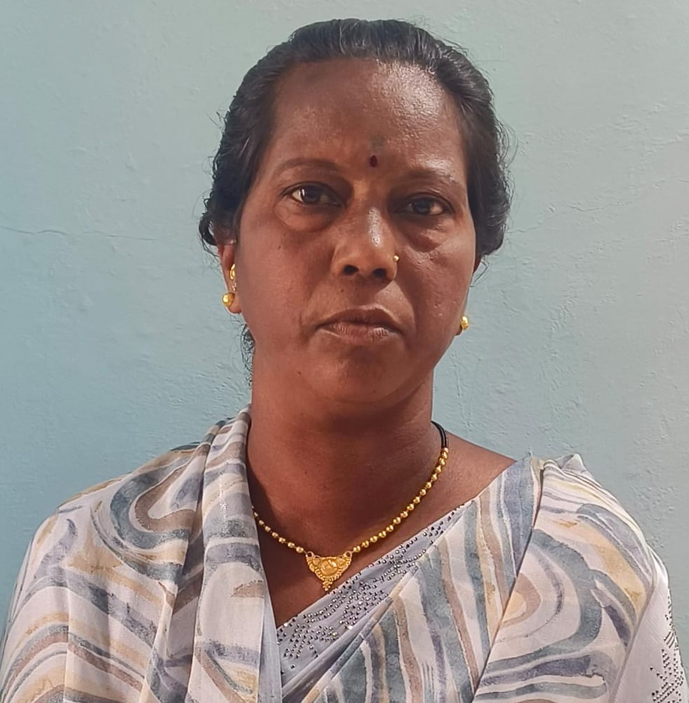 श्री.मंदा राजेंद्र पवार